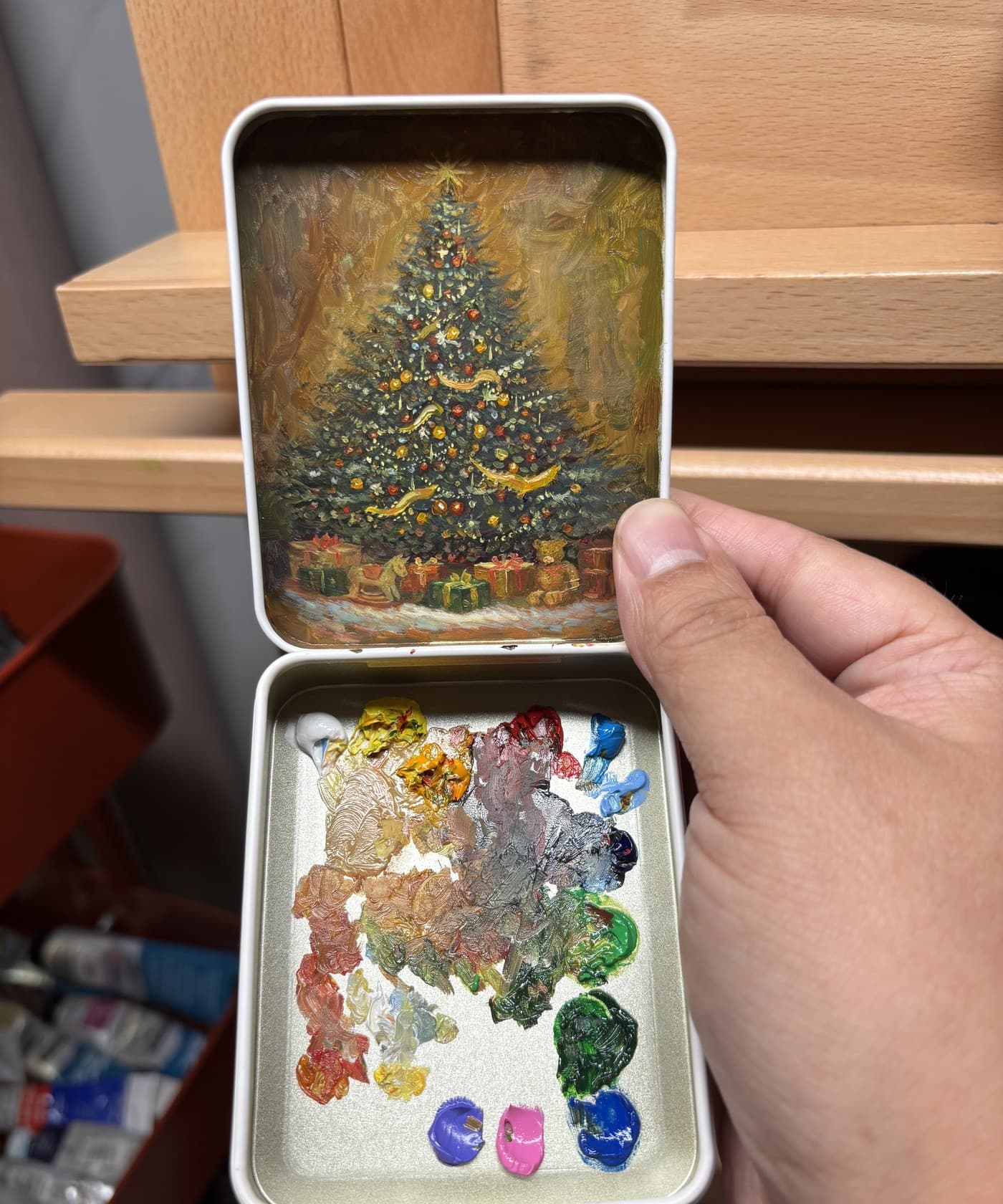 Holiday light pocket painting
