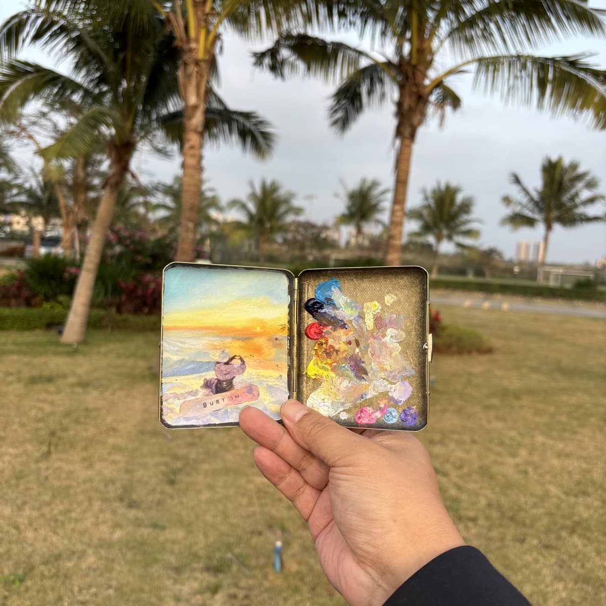 Pocket Oil Painting shown as a pocket travel painting